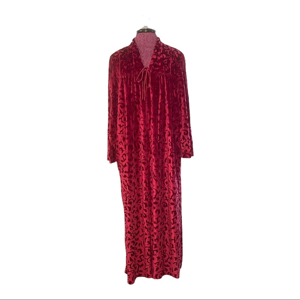 Hamilton Lingerie Velour Gown/Robe